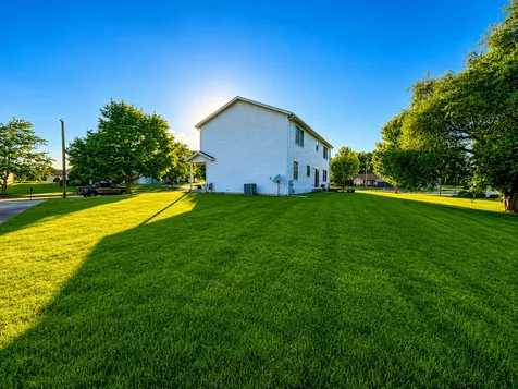 3611 Merriott Drive Rockford IL 61101