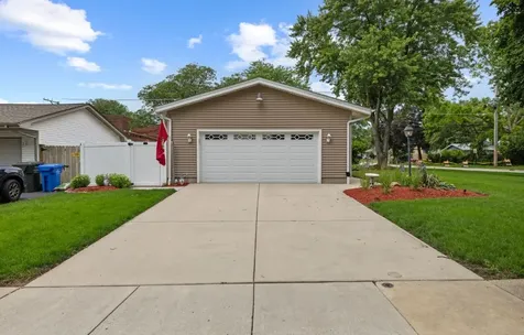 701 Kane Street South Elgin IL 60177