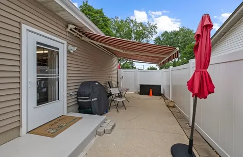 701 Kane Street South Elgin IL 60177