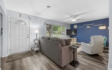 701 Kane Street South Elgin IL 60177