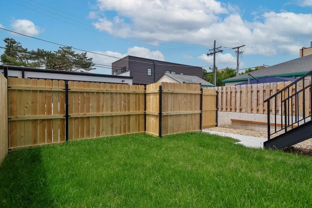 3516 North Central Avenue Chicago IL 60634