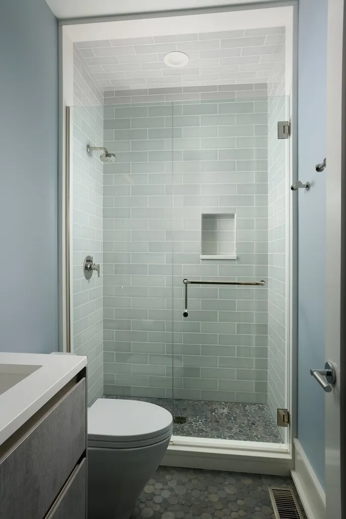 353 West Belden Avenue Chicago IL 60614