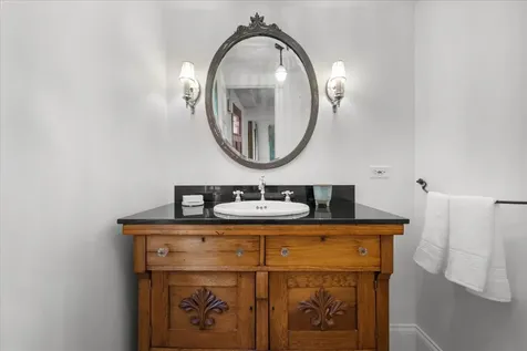 1347 Sunview Lane Winnetka IL 60093