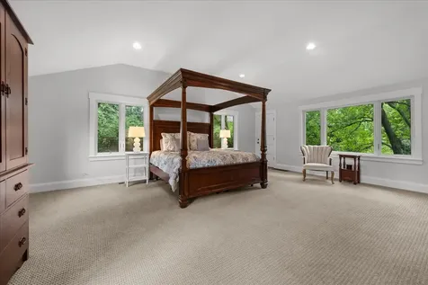 1347 Sunview Lane Winnetka IL 60093