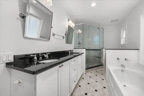 1347 Sunview Lane Winnetka IL 60093
