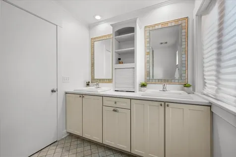 1347 Sunview Lane Winnetka IL 60093