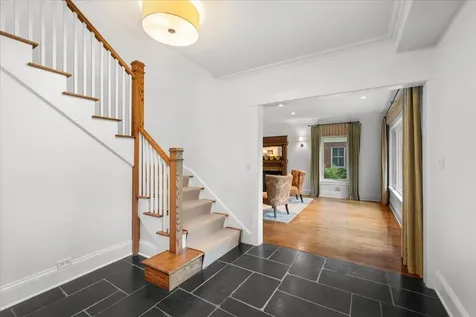 1347 Sunview Lane Winnetka IL 60093