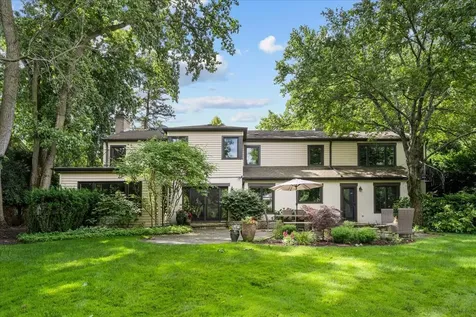1347 Sunview Lane Winnetka IL 60093