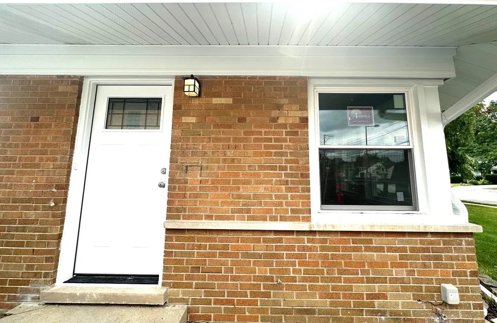 423 Westmore Meyers Road Lombard IL 60148