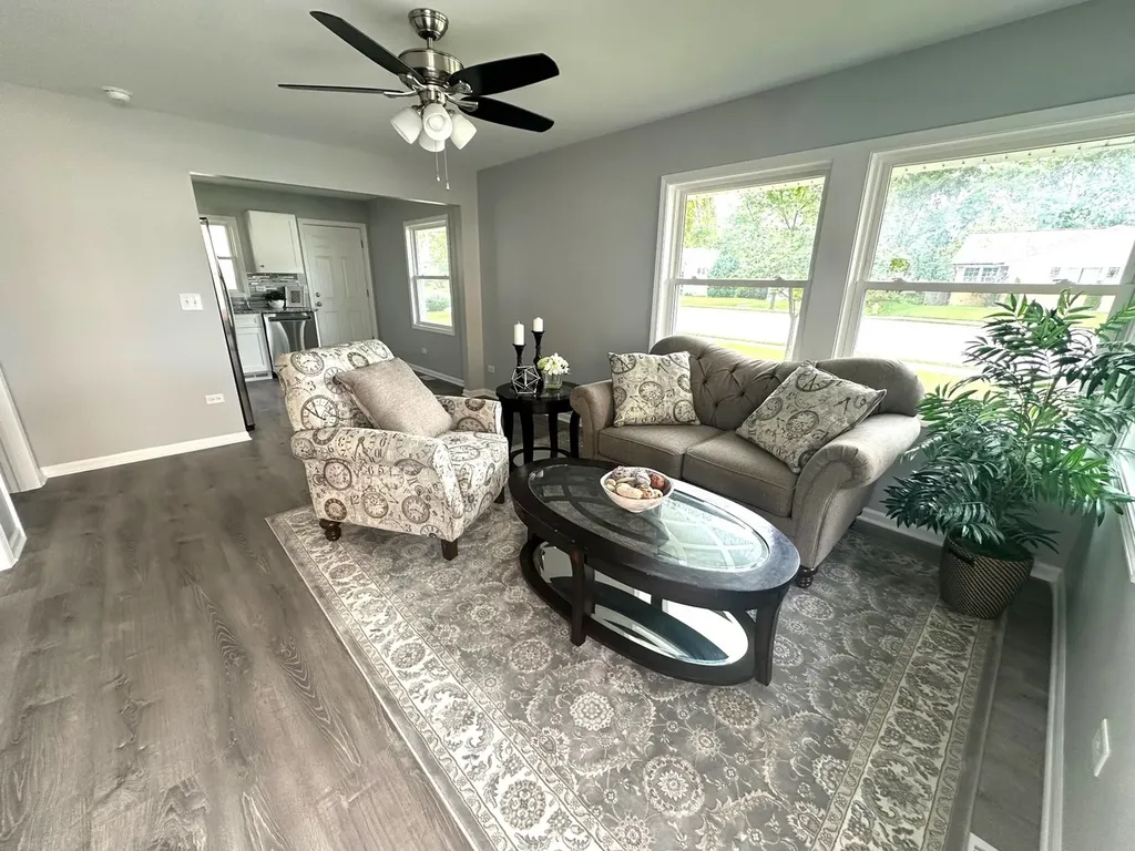 423 Westmore Meyers Road Lombard IL 60148