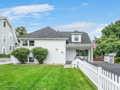 4512 Washington Street Downers Grove IL 60515