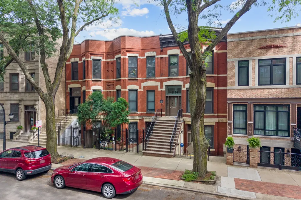 1446 West Lexington Street Chicago IL 60607