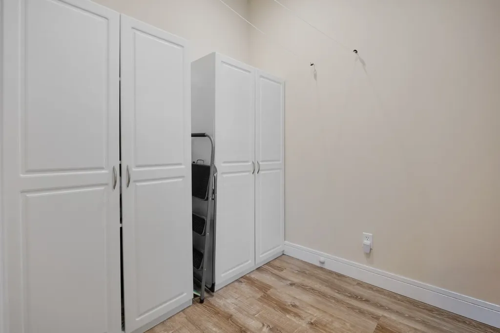 1446 West Lexington Street Chicago IL 60607