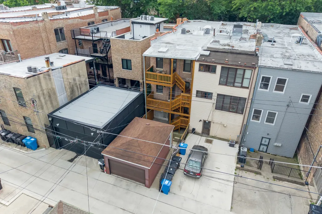 1446 West Lexington Street Chicago IL 60607