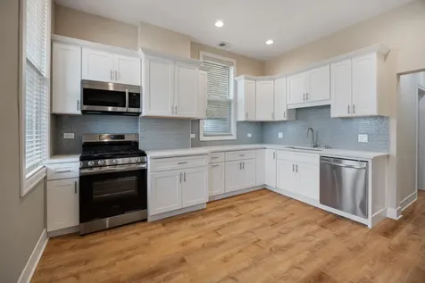1446 West Lexington Street Chicago IL 60607