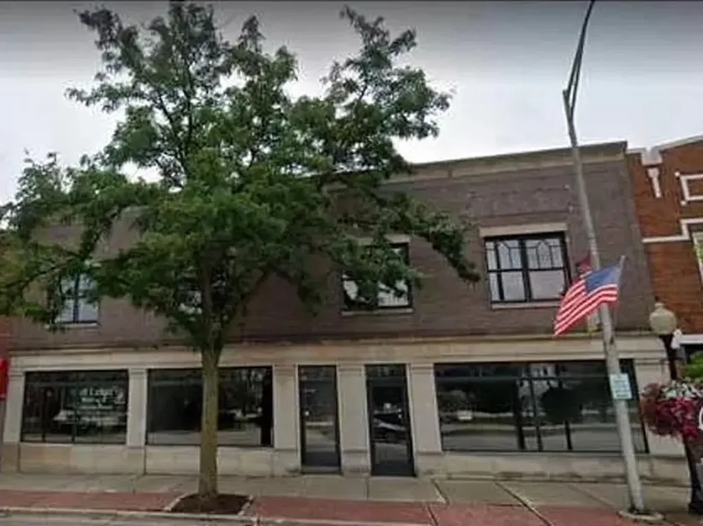 9 West Quincy Street Westmont IL 60559