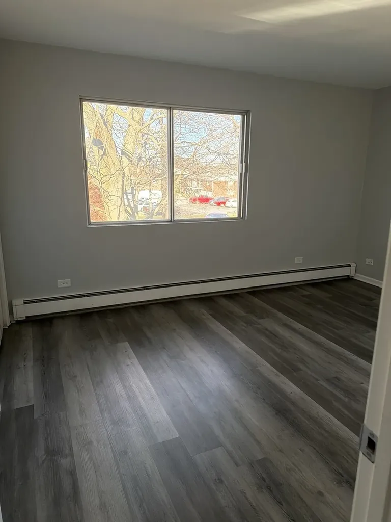 110 West 66th Street Westmont IL 60559