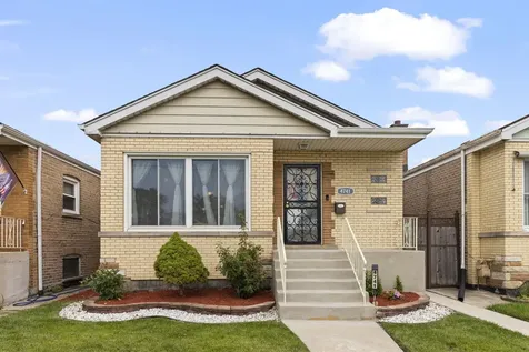 4741 South Lamon Avenue Chicago IL 60638