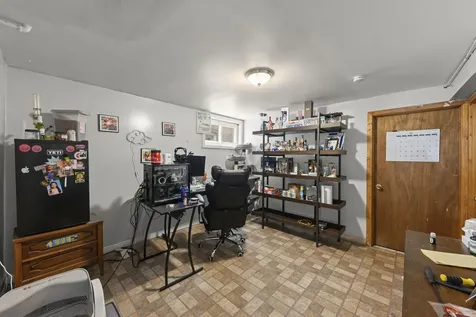 4741 South Lamon Avenue Chicago IL 60638