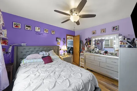 4741 South Lamon Avenue Chicago IL 60638