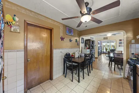 4741 South Lamon Avenue Chicago IL 60638
