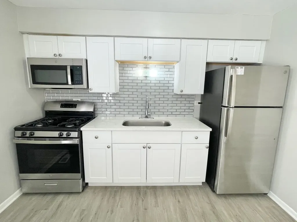 1721 East Roosevelt Road Wheaton IL 60187