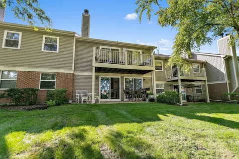 2870 Meadow Lane Schaumburg IL 60193