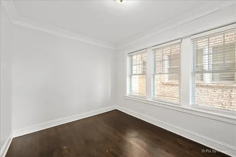 5428 North Campbell Avenue Chicago IL 60625
