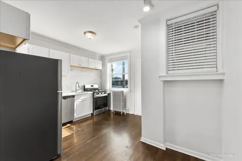 5428 North Campbell Avenue Chicago IL 60625