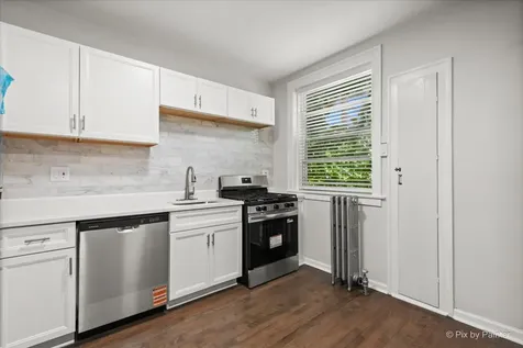5428 North Campbell Avenue Chicago IL 60625