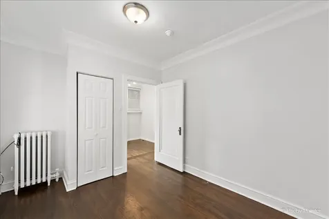 5428 North Campbell Avenue Chicago IL 60625