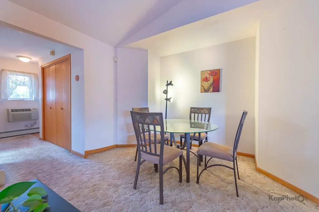 3001 North Oriole Avenue Chicago IL 60707