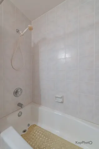 3001 North Oriole Avenue Chicago IL 60707