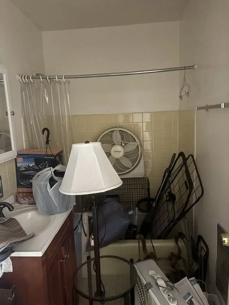 2411 West Balmoral Avenue Chicago IL 60625