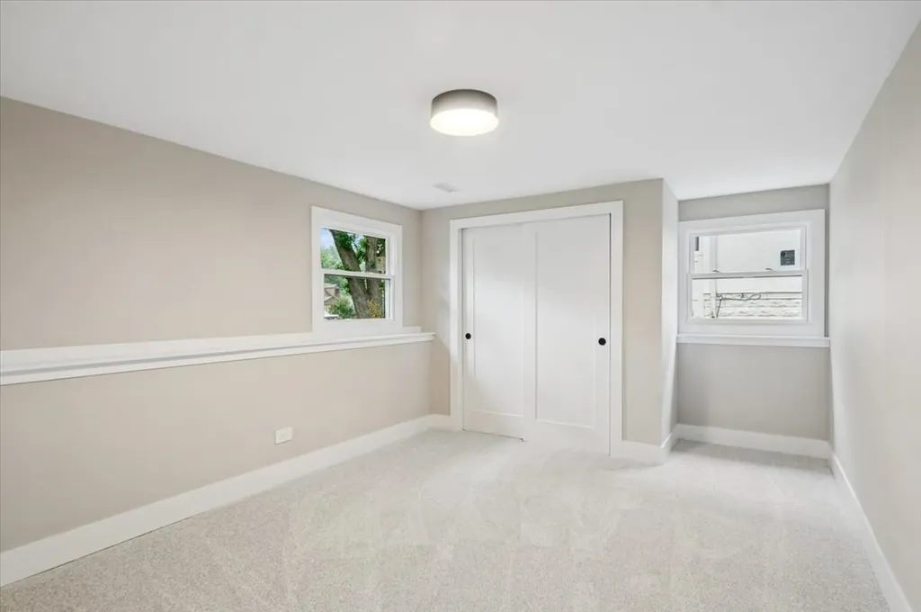 5624 Dunham Road Downers Grove IL 60516