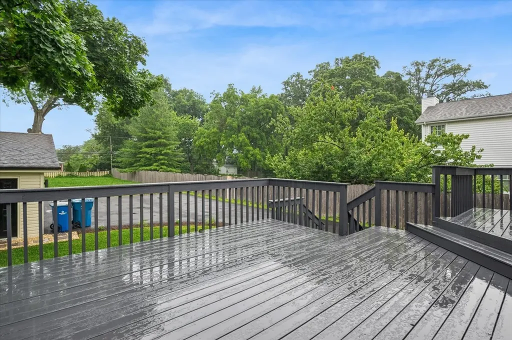 5624 Dunham Road Downers Grove IL 60516