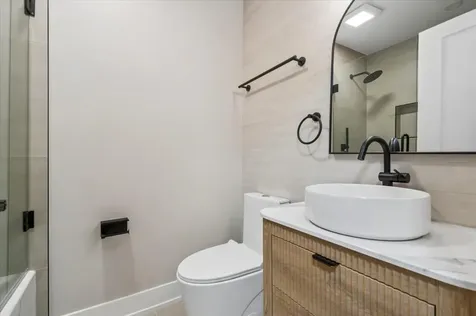 5624 Dunham Road Downers Grove IL 60516