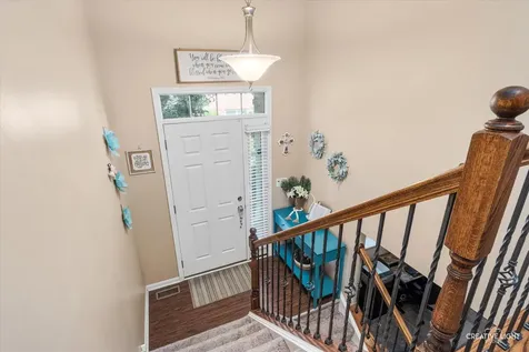 263 Lakeshore Drive Oswego IL 60543