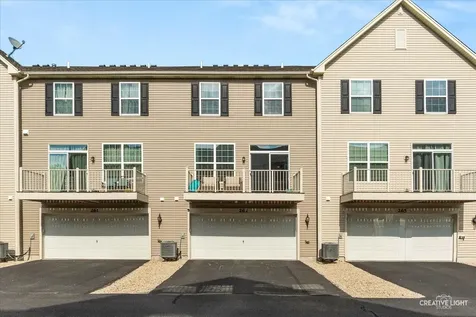 263 Lakeshore Drive Oswego IL 60543