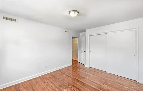 1610 West Jarvis Avenue Chicago IL 60626