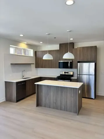 6334 West Irving Park Road Chicago IL 60634