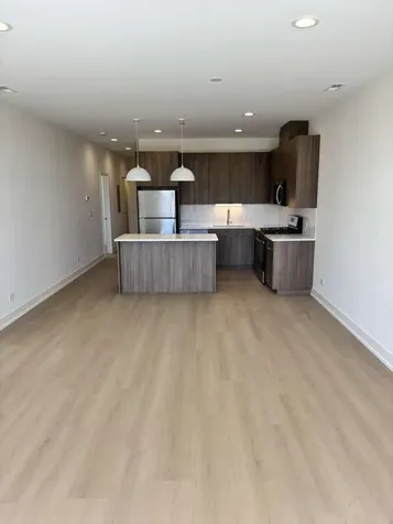 6334 West Irving Park Road Chicago IL 60634