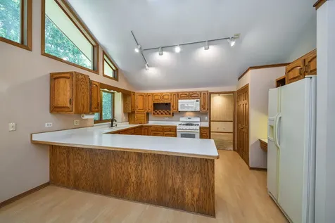 6N297 Miller Lane St. Charles IL 60175