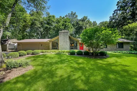 6N297 Miller Lane St. Charles IL 60175