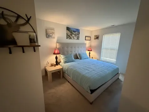 465 Metropolitan Street Aurora IL 60502