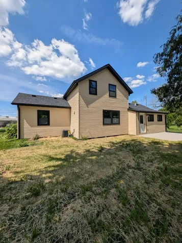 206 East Jefferson Street Gardner IL 60424