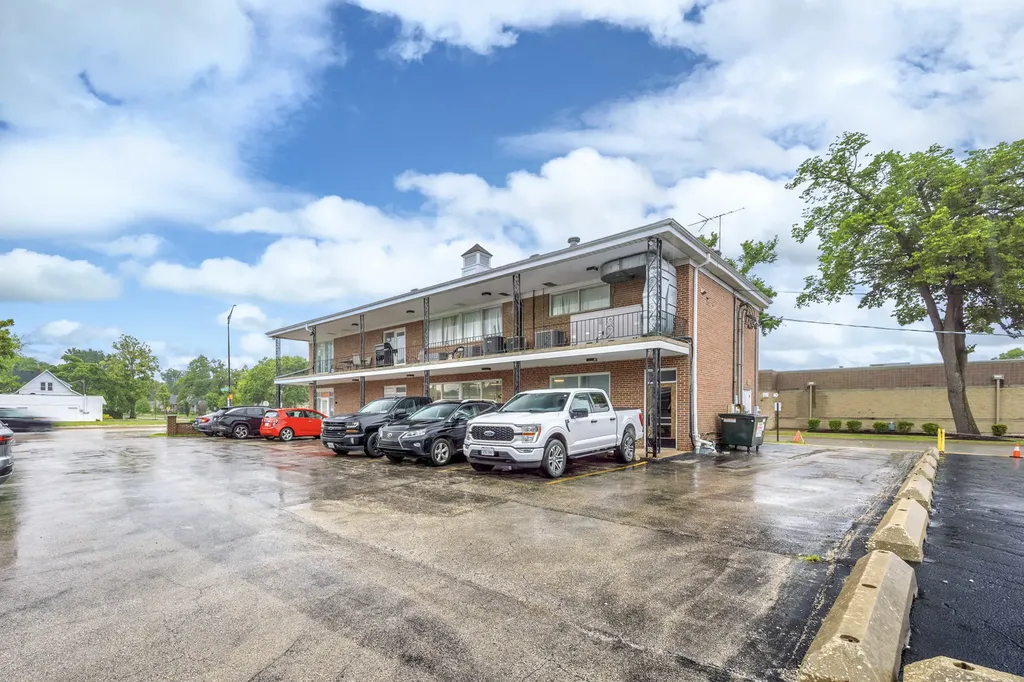 350 North York Street Elmhurst IL 60126