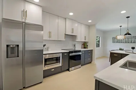 166 East Cunningham Drive Palatine IL 60067