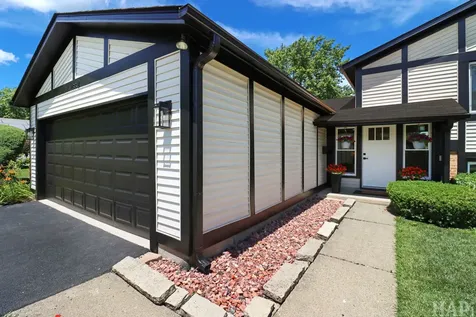 166 East Cunningham Drive Palatine IL 60067