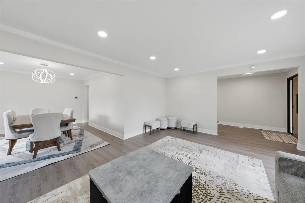 7618 West 157th Street Orland Park IL 60462